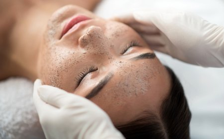 Peeling - Der sichtbare Neubeginn – Wie professionelle Peelings die Haut tiefgreifend erneuern