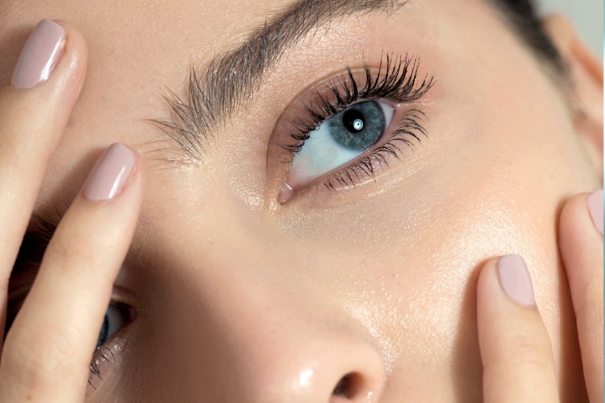 Wimpern färben